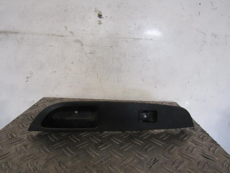 Interruttore lavacristalli posteriore destro SSANGYONG REXTON 1 PHASE 1 Diésel - 1