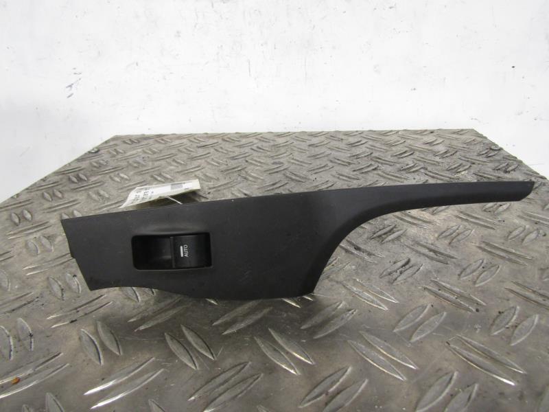 Interruttore lavacristalli posteriore destro HYUNDAI I 40 PHASE 1 Diésel - 1