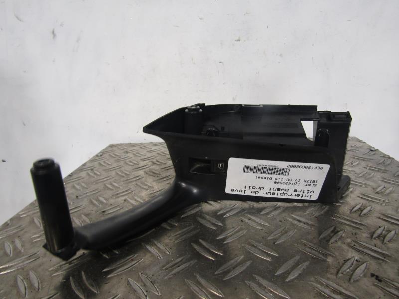 Interruttore lavacristalli anteriore destro SEAT IBIZA 4 PHASE 1 COUPE Diésel - 1