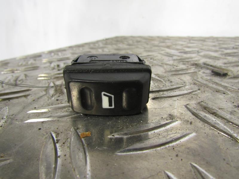 Interruttore lavacristalli anteriore destro CITROEN XSARA PICASSO PHASE 2 Diésel - 1