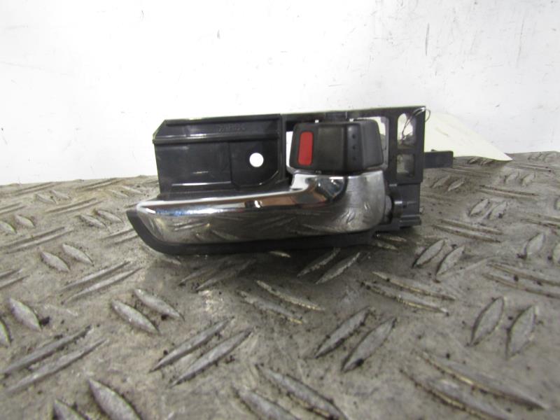 Maniglia interna posteriore destra SUZUKI SWIFT 3 Gasolina - 1