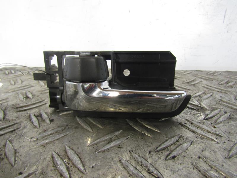 Maniglia interna posteriore sinistra SUZUKI SWIFT 3 Gasolina - 1