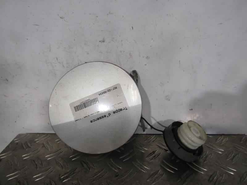 Trappe d'essence TOYOTA COROLLA VERSO 2 PHASE 1 Diesel - 1