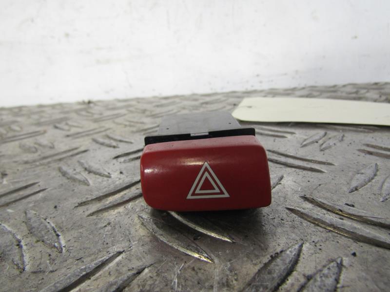 Bouton de warning KIA RIO 2 PHASE 1 Diesel - 1