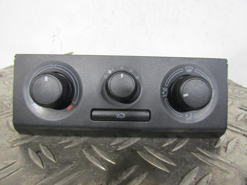 Commande chauffage SKODA FABIA 2 PHASE 1 Essence - 1