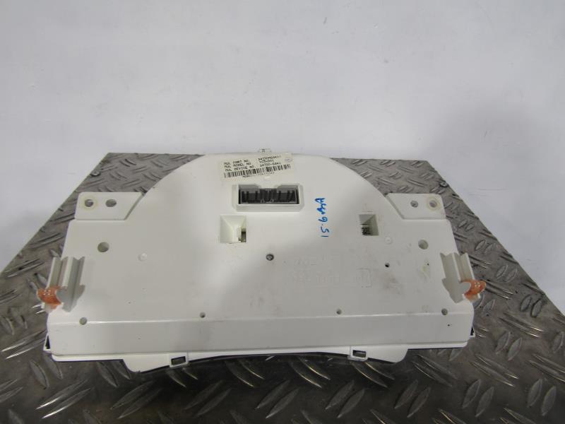 Compteur NISSAN PIXO Essence - 1