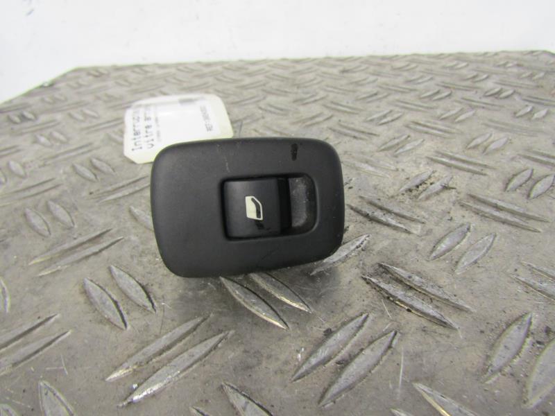 Interruttore lavacristalli posteriore destro CITROEN C5 2 Diésel - 1