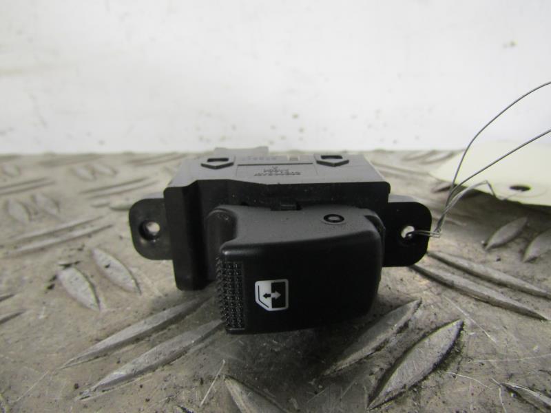 Interruttore lavacristalli posteriore destro HYUNDAI I 10 1 PHASE 1 Diésel - 1