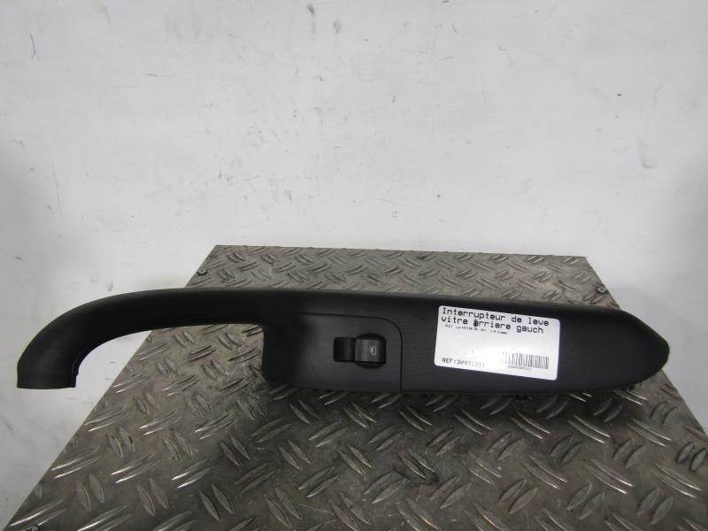 Interruttore lavacristalli posteriore sinistro AUDI A4 2 PHASE 2 Diésel - 1