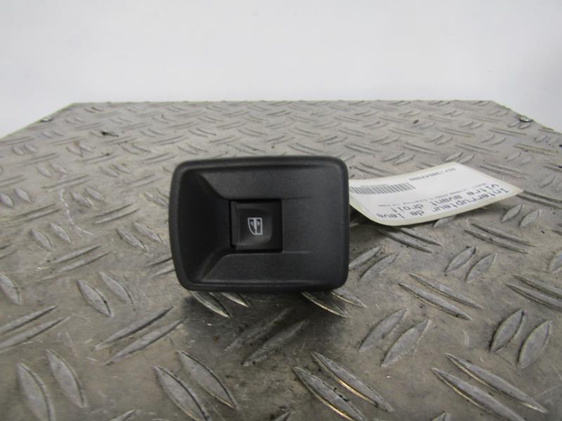 Interruttore lavacristalli anteriore destro RENAULT KANGOO 2 PHASE 2 Diésel - 1