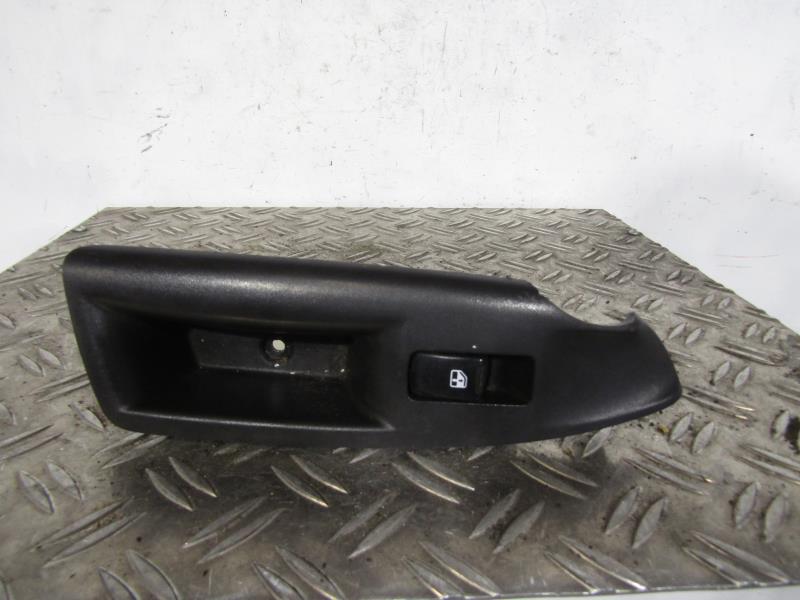 Interruttore lavacristalli anteriore destro CHEVROLET AVEO 1 Gasolina - 1