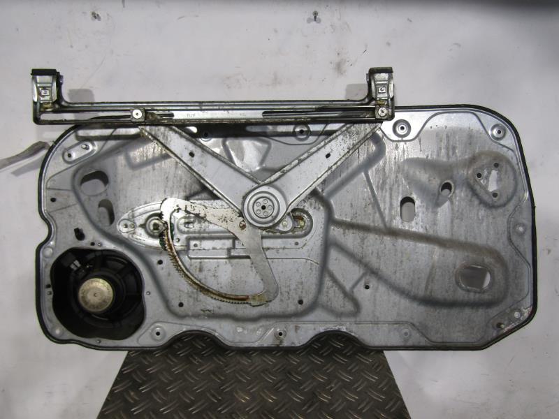Leve vitre electrique avant gauche FORD FOCUS 2 PHASE 1 Diesel - 1