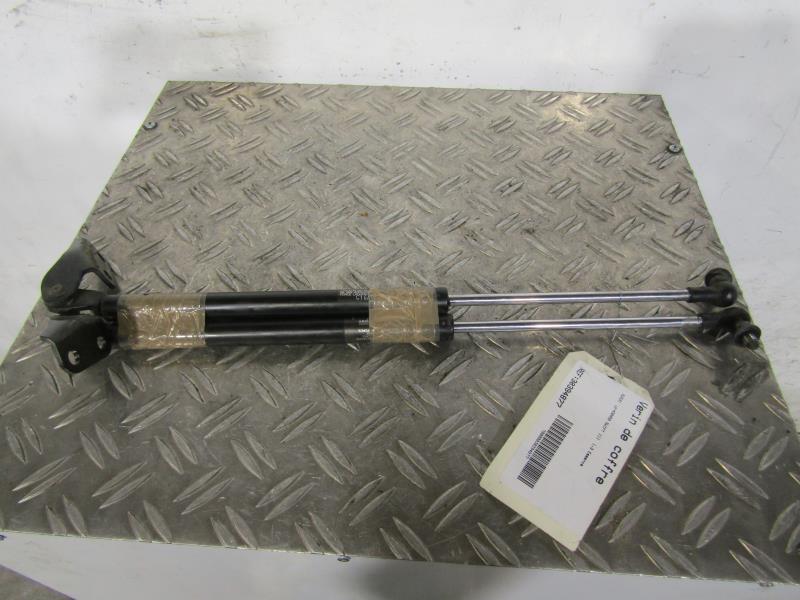 Verin de coffre SUZUKI SWIFT 3 Essence - 1