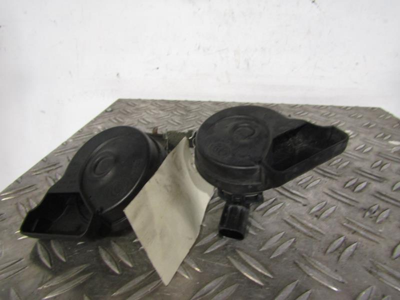 Tromba/Clacson VOLKSWAGEN PASSAT 6 Diésel - 1