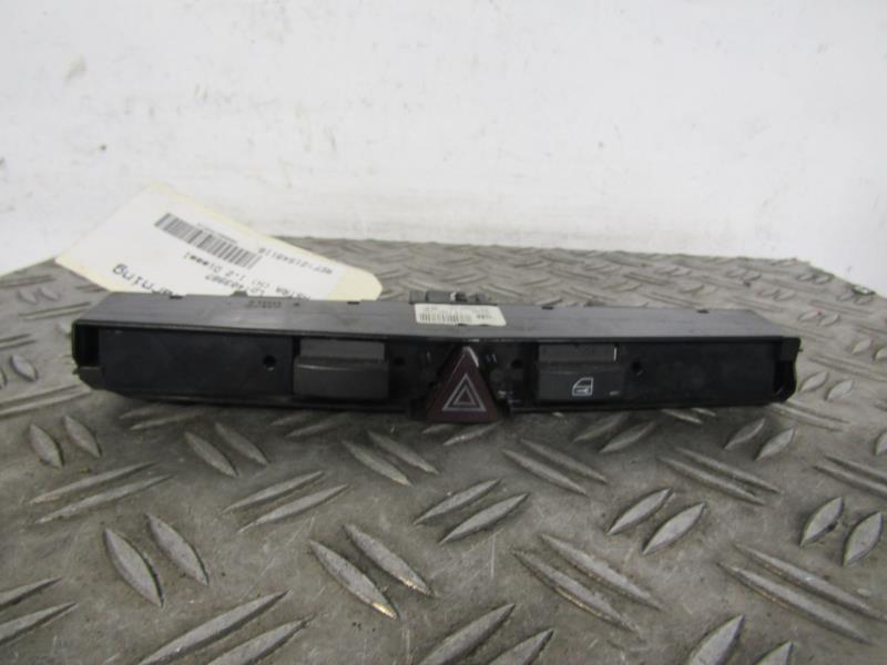 Bouton de warning OPEL ASTRA H PHASE 1 Diesel - 1
