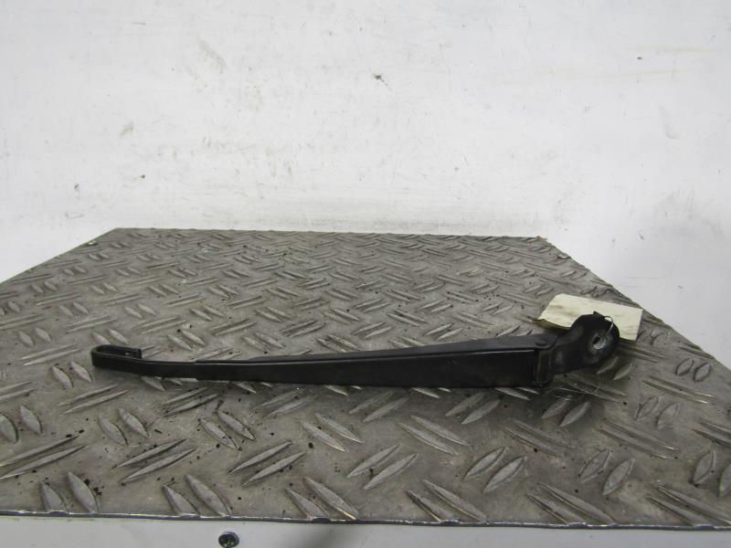 Braccio tergicristallo posteriore VOLKSWAGEN PASSAT 4 PHASE 2 BREAK Gasolina - 1