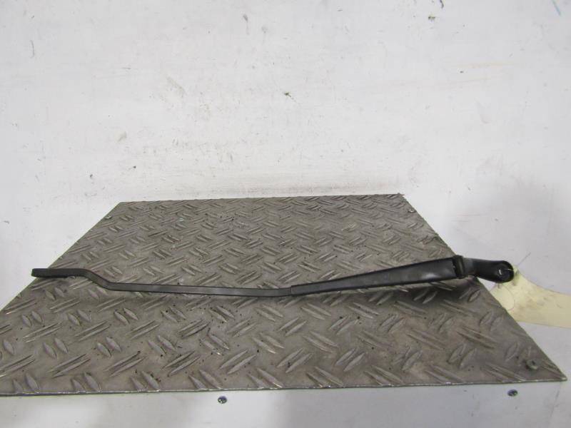 Braccio tergicristallo anteriore destro VOLKSWAGEN PASSAT 4 PHASE 2 BREAK Gasolina - 1