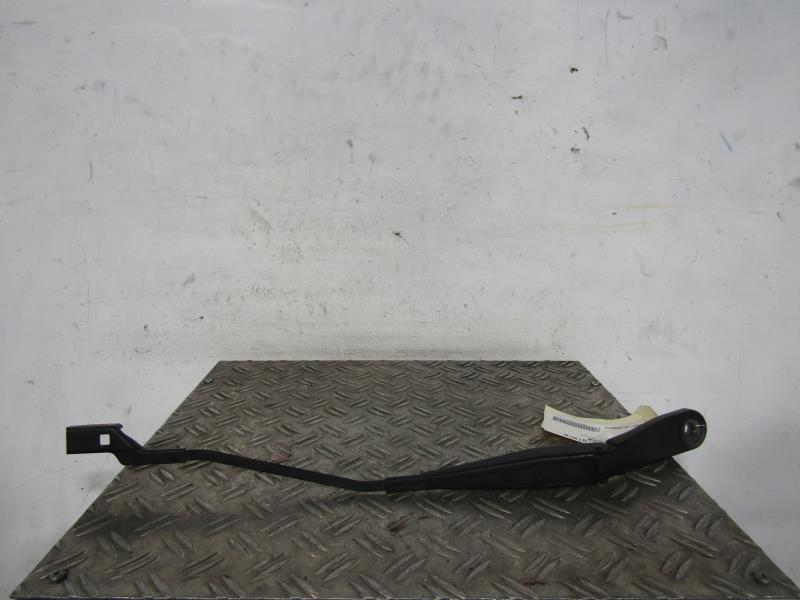Braccio tergicristallo anteriore sinistro FORD MONDEO 3 PHASE 1 Diésel - 1