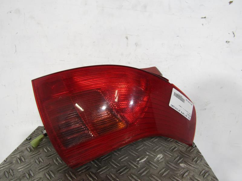 Fanale posteriore principale destro (luci) SUZUKI SWIFT 3 Gasolina - 1