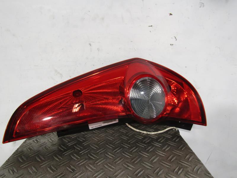 Fanale posteriore principale destro (luci) OPEL AGILA B Gasolina - 1