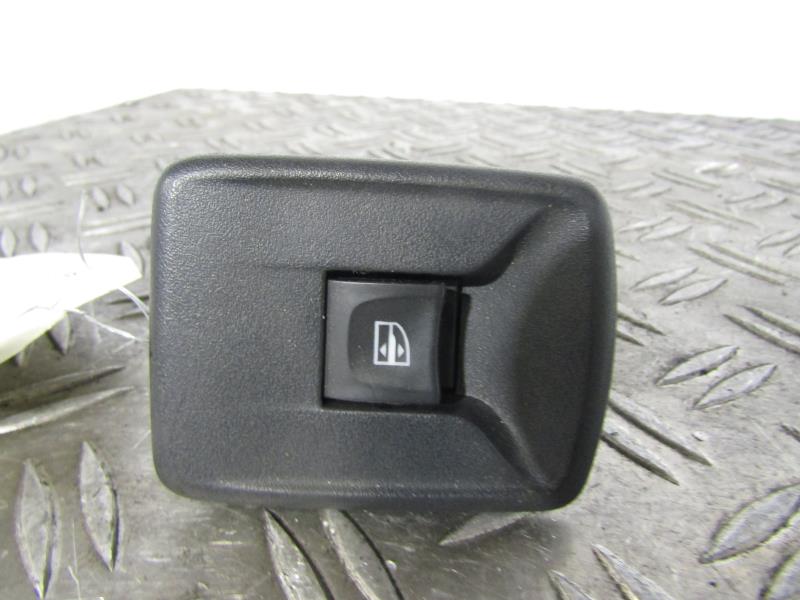 Interruttore lavacristalli anteriore destro RENAULT KANGOO 2 PHASE 2 Diésel - 1