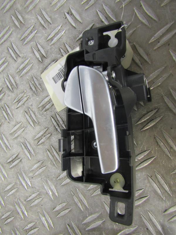 Maniglia interna posteriore destra FORD MONDEO 3 PHASE 1 Diésel - 1