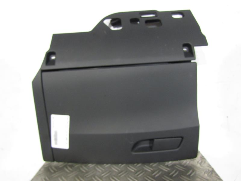 Porte boite a gants AUDI A4 4 AVANT PHASE 1 BREAK Diesel - 1
