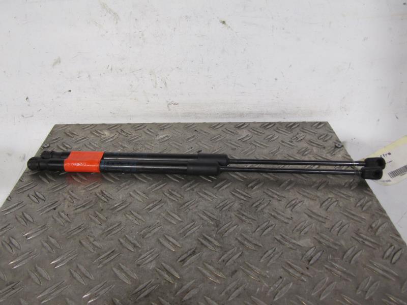 Verin de coffre AUDI A4 4 AVANT PHASE 1 BREAK Diesel - 1