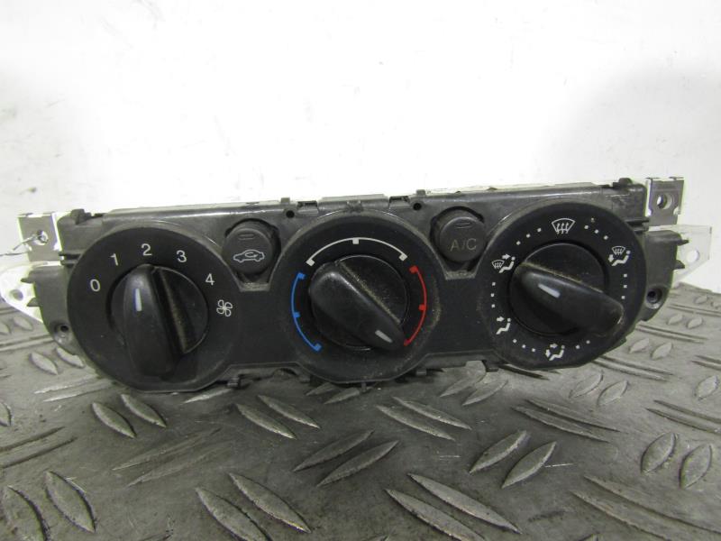 Commande chauffage FORD FOCUS 2 PHASE 1 BREAK Diesel - 1