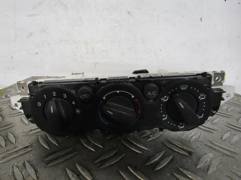 Commande chauffage FORD FOCUS 2 PHASE 2 BREAK Diesel - 1