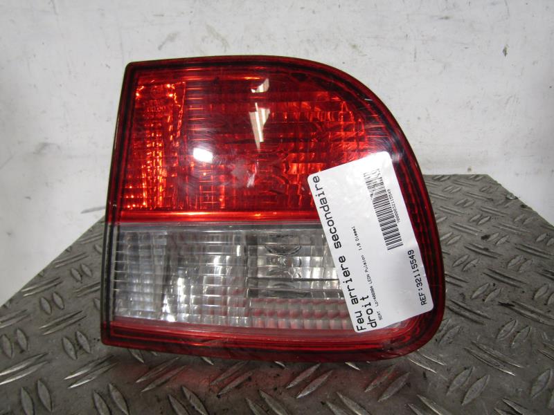 Feu arriere secondaire droit (feux) SEAT LEON 1 Diesel - 1