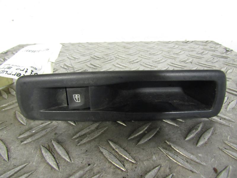 Interruttore lavacristalli posteriore destro RENAULT MEGANE 3 PHASE 1 Diésel - 1