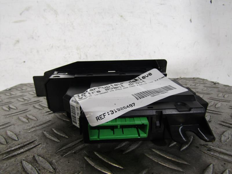 Interruttore lavacristalli anteriore destro VOLVO V 70 1 PHASE 3 BREAK Diésel - 1