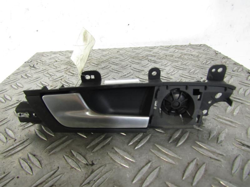 Poignee interieur arriere gauche AUDI A3 2 SPORTBACK PHASE 1 Diesel - 1