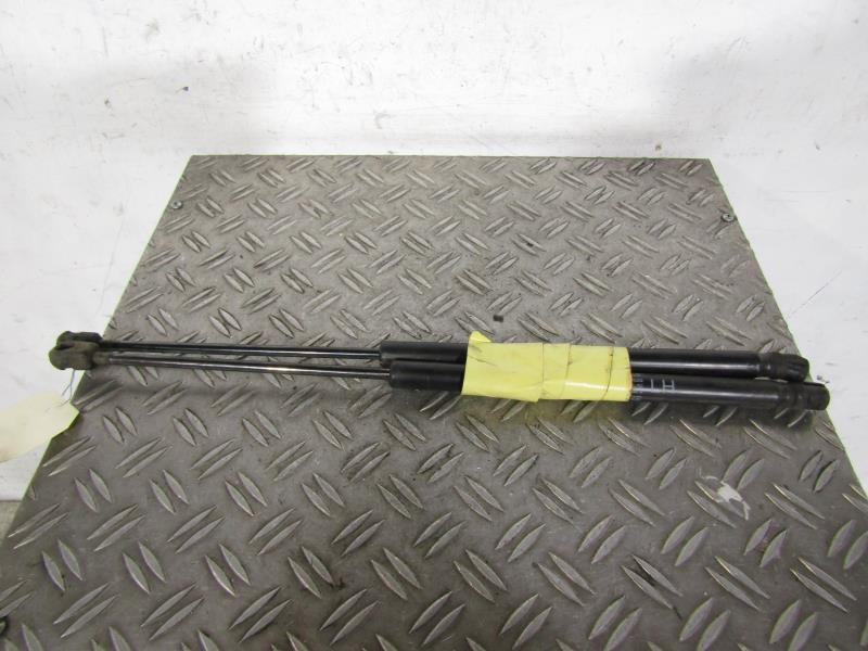 Verin de coffre KIA RIO 2 PHASE 1 Diesel - 1