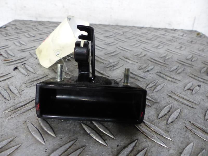 Bouton de coffre HONDA FR-V Diesel - 1
