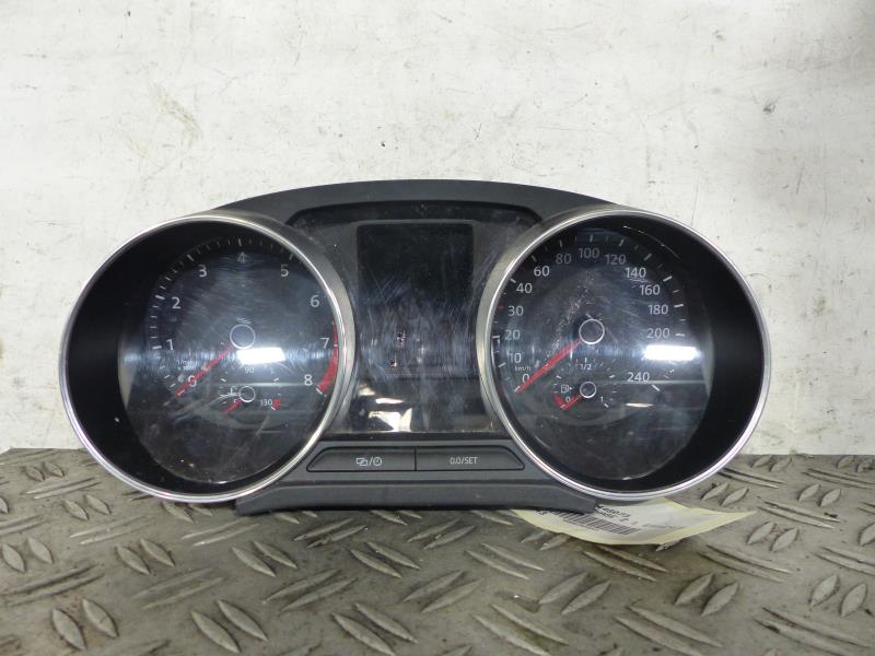 Compteur VOLKSWAGEN POLO 5 PHASE 2 Essence - 1