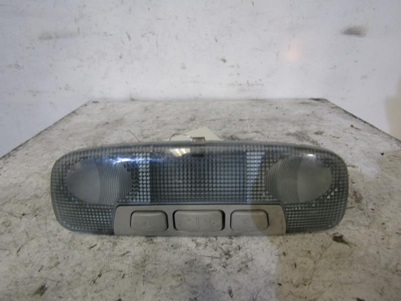 Luce di cortesia FORD FIESTA 6 PHASE 1 Diésel - 1