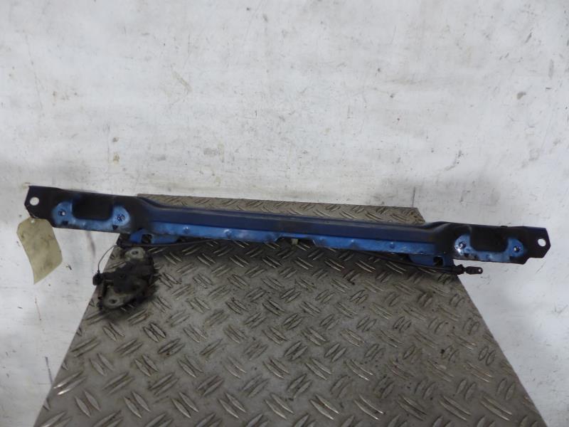 Traverse superieure PEUGEOT 406 COUPE Essence - 1