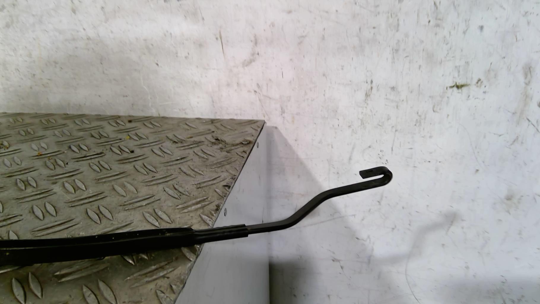 Braccio tergicristallo anteriore destro HYUNDAI I 20 2 PHASE 1 Gasolina - 1