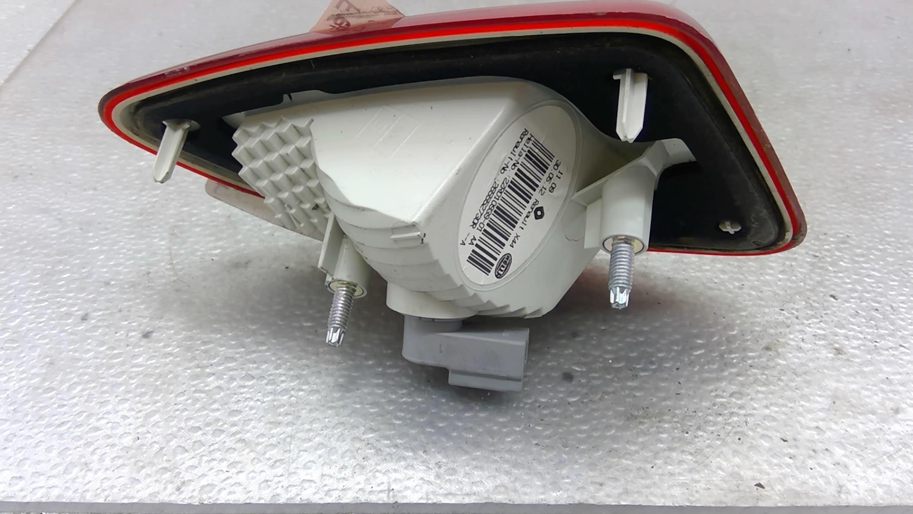 Feu arriere secondaire gauche (feux) RENAULT TWINGO 2 PHASE 2 Essence - 1