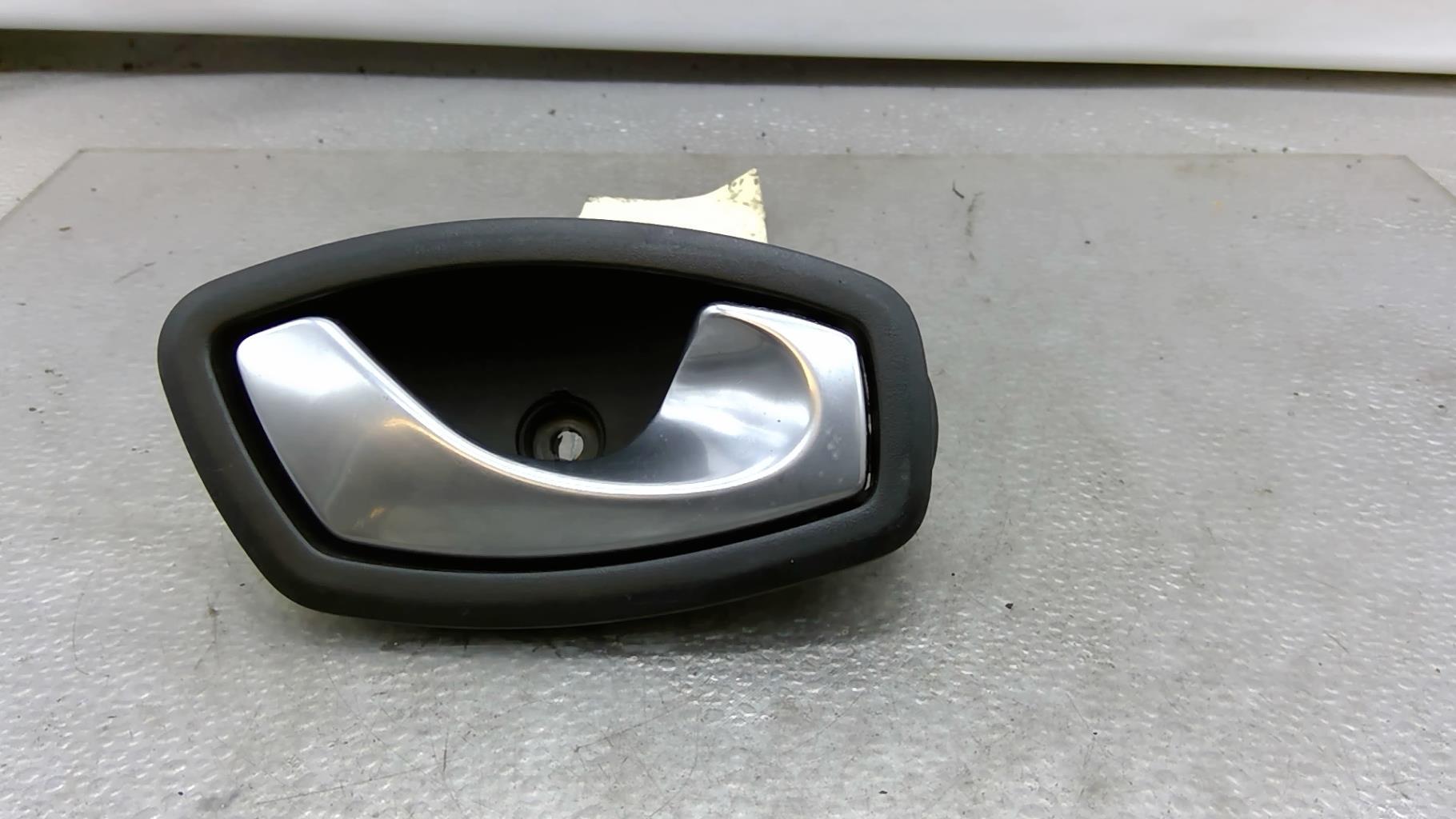 Maniglia interna posteriore destra RENAULT LAGUNA 3 PHASE 1 Diésel - 1