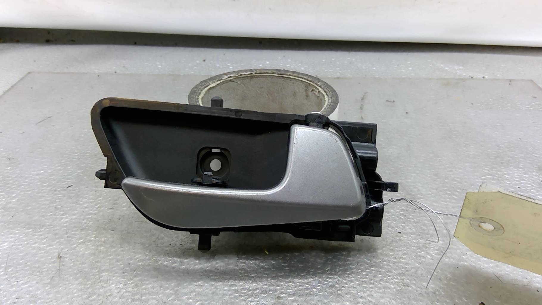 Maniglia interna posteriore destra HYUNDAI I 20 2 PHASE 1 Gasolina - 1
