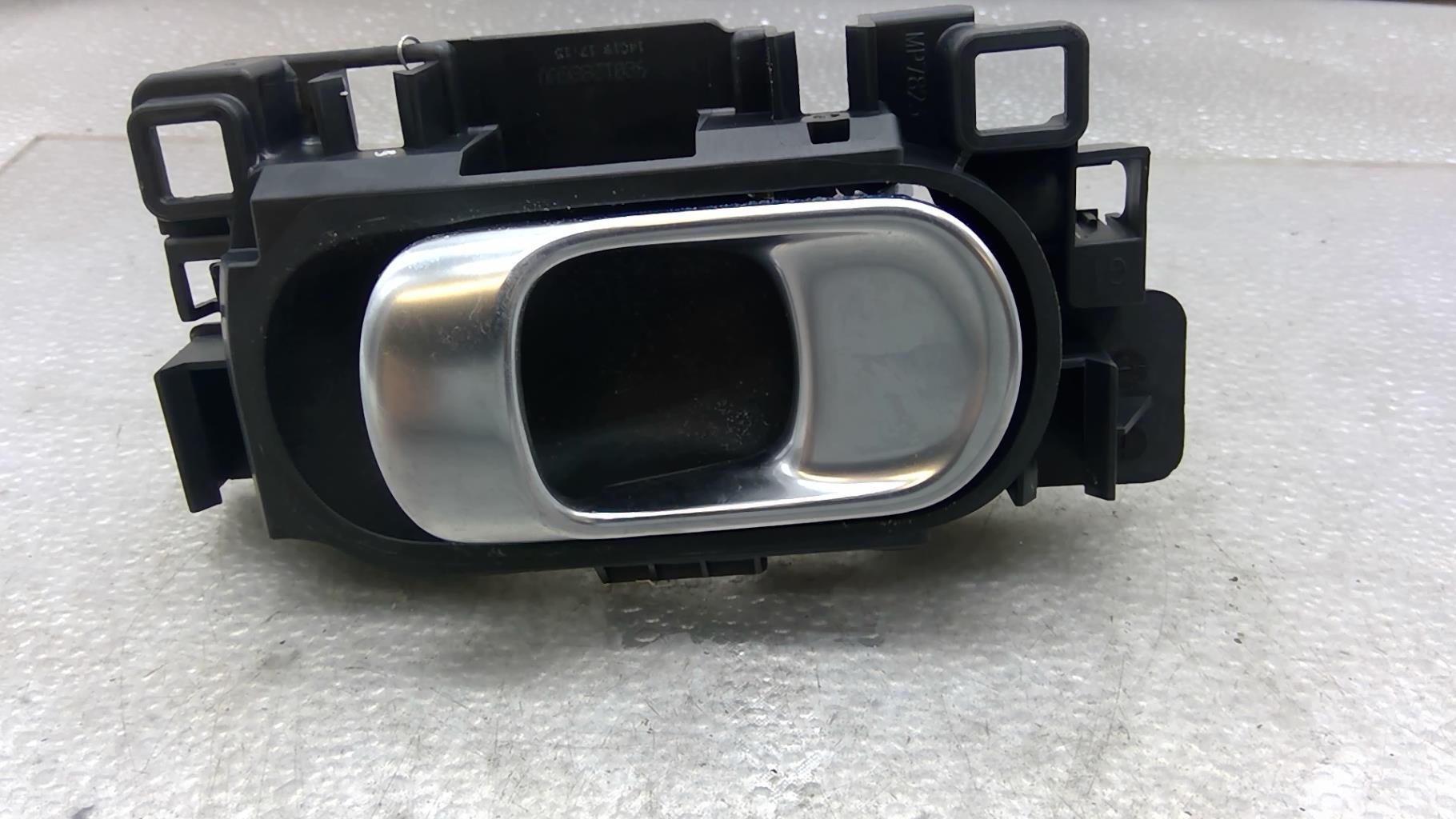 Maniglia interna anteriore sinistra CITROEN C3 3 PHASE 1 Gasolina - 1