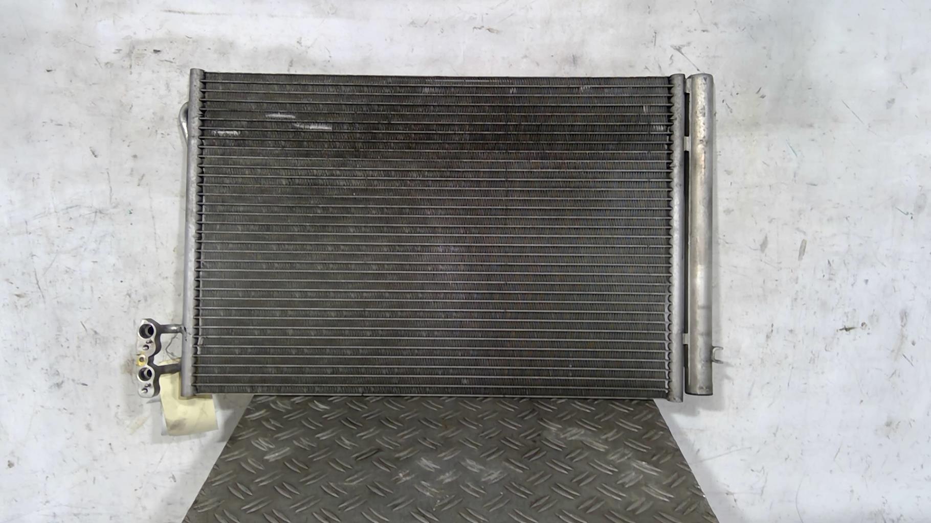 Radiateur clim BMW SERIE 1 E81 Essence - 1