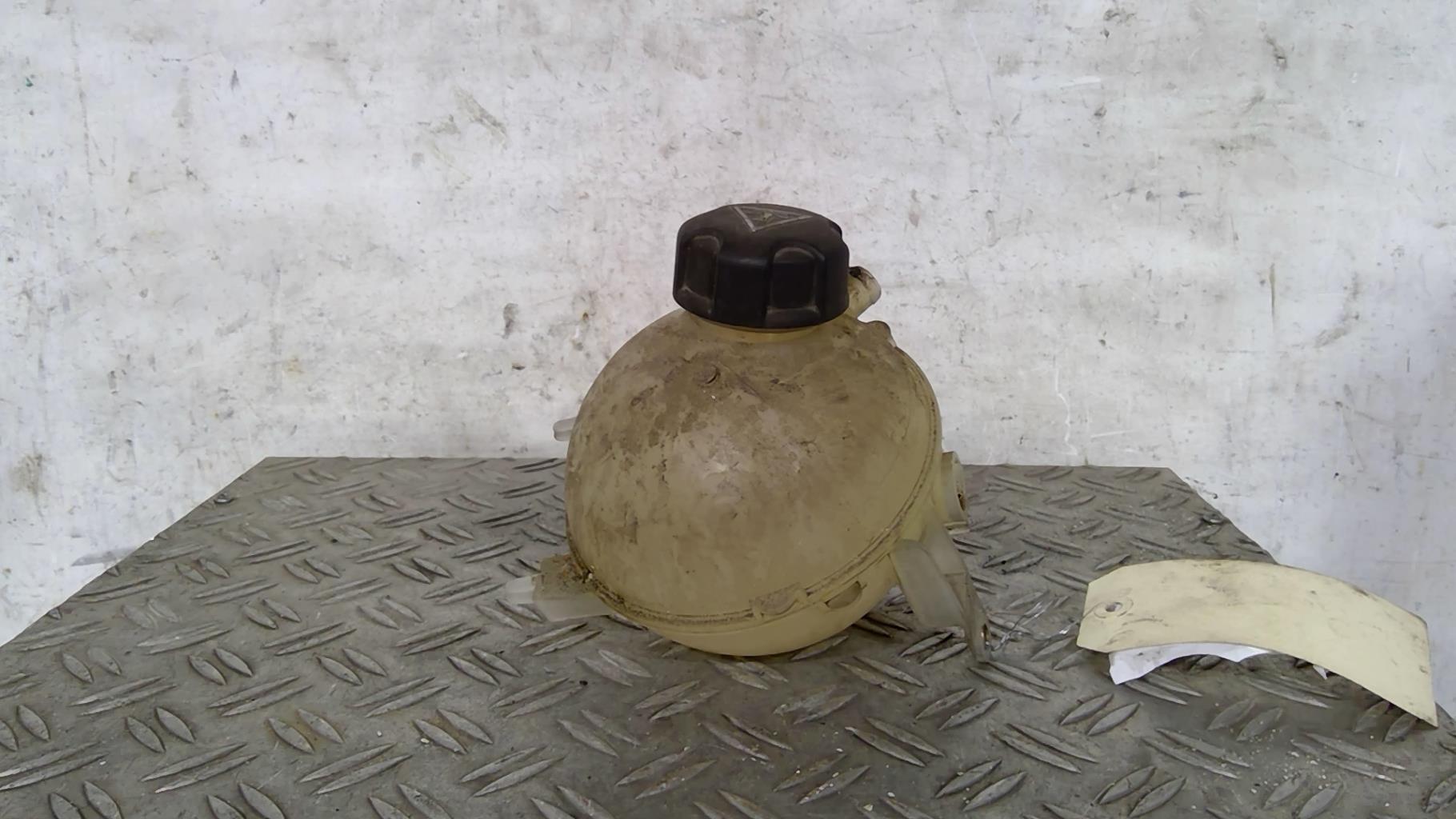 Vase d'expansion PEUGEOT PARTNER 2 PHASE 2 Diesel - 1