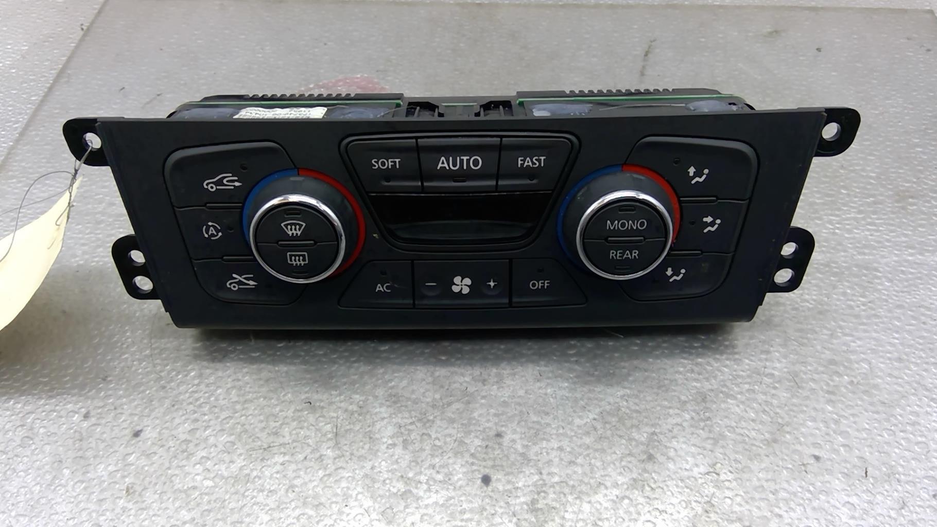 Commande chauffage RENAULT LATITUDE Diesel - 1