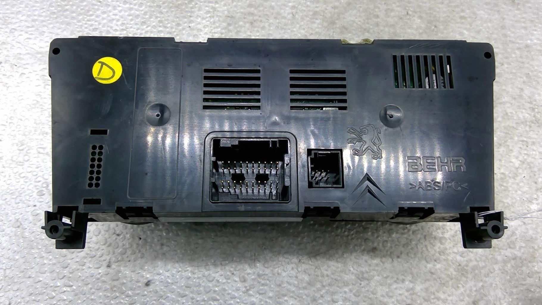 Commande chauffage PEUGEOT 3008 1 PHASE 1 Diesel - 1