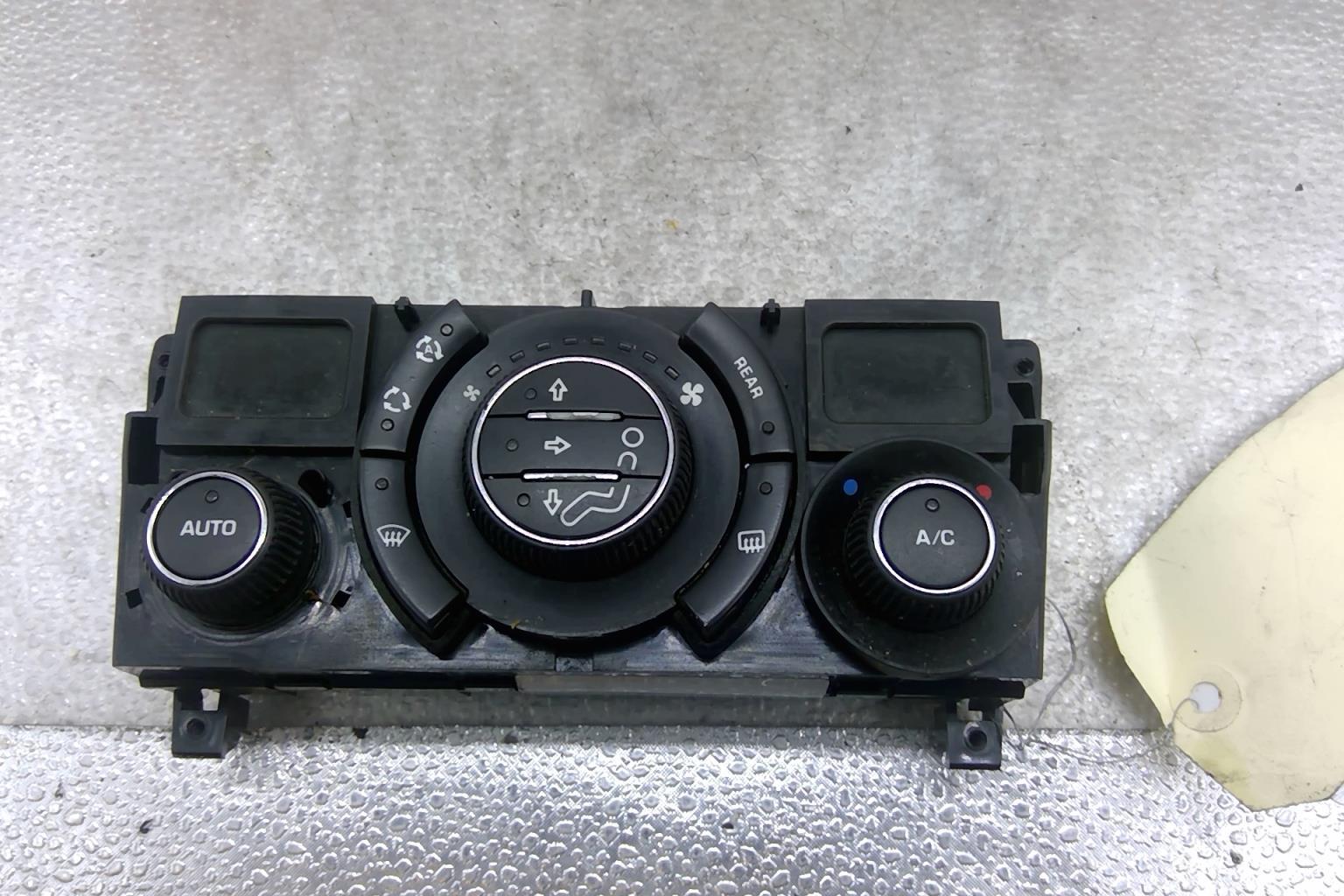 Commande chauffage PEUGEOT 5008 1 PHASE 1 Diesel - 1