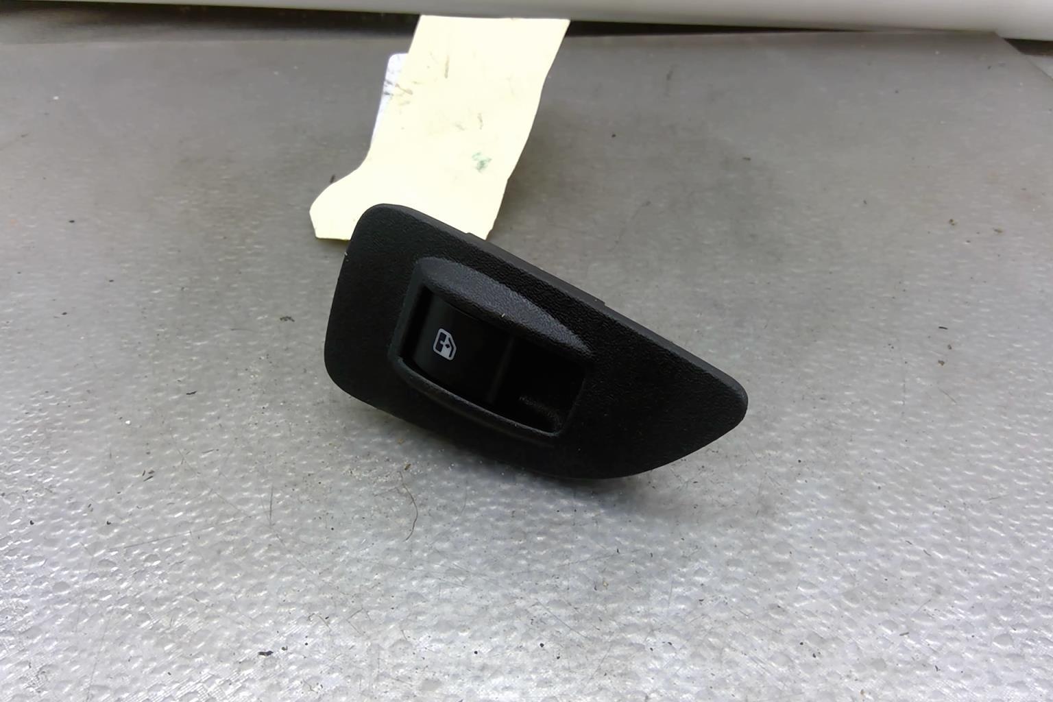 Interruttore lavacristalli posteriore destro FIAT BRAVO 2 Diésel - 1